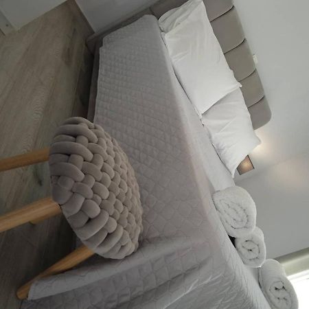 Spiridoula Luxury Villa Roda  Buitenkant foto